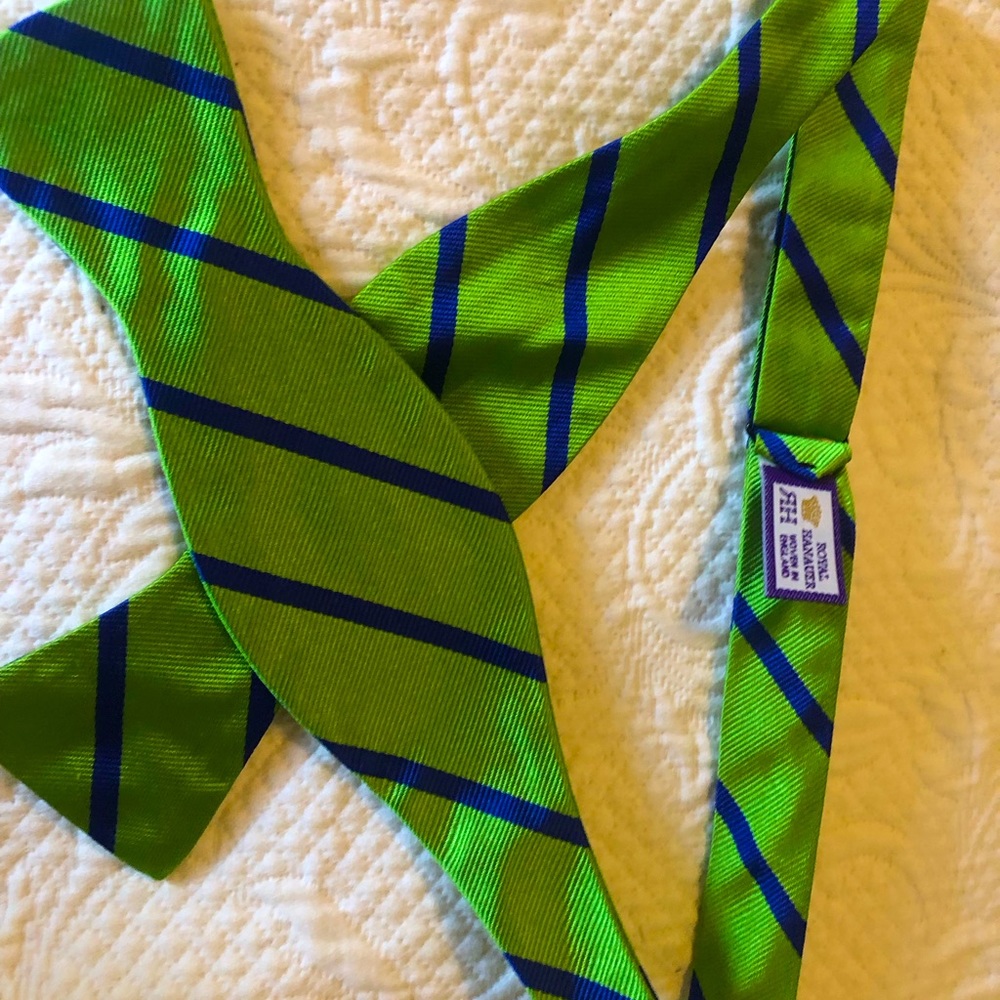 Royal Hanauer silk bow tie grass green and blue stripe